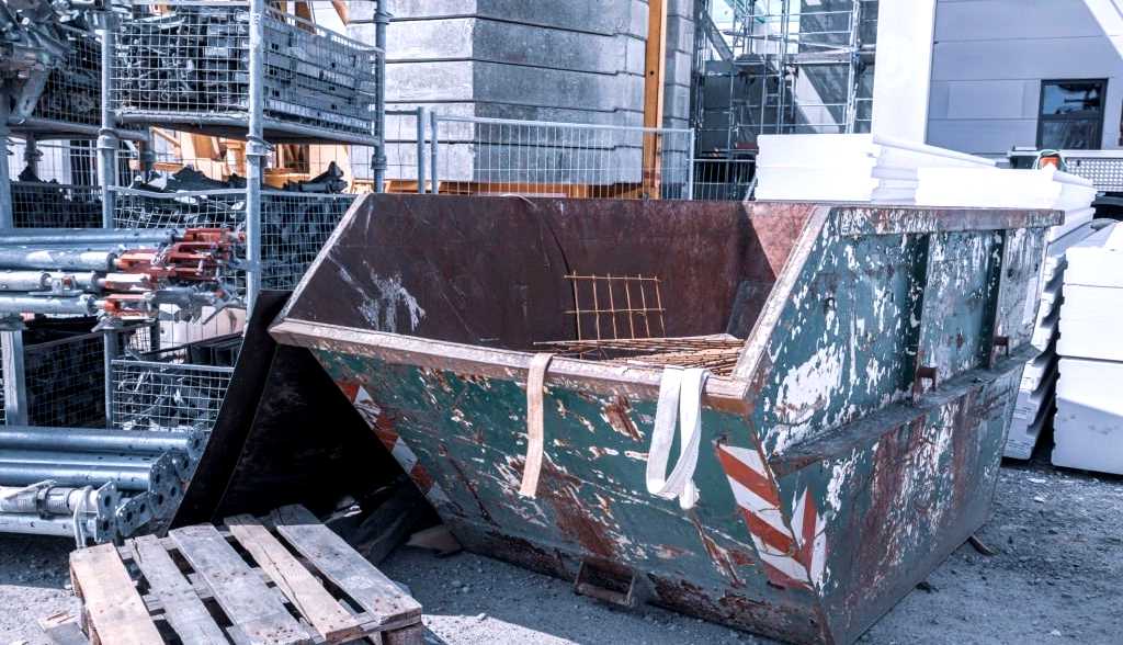 Cheap Skip Hire Services in New Passage